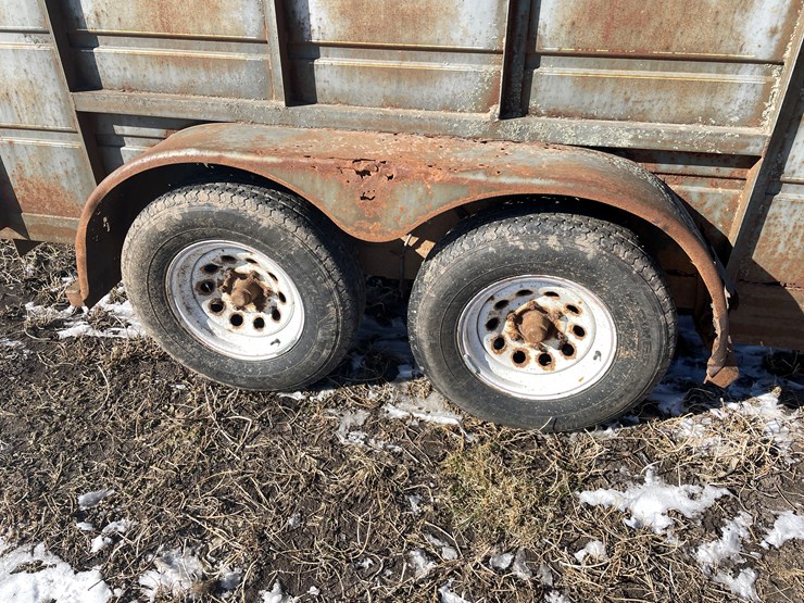 #3262-•-high-view-livestock-trailer-(no-title)-image-5