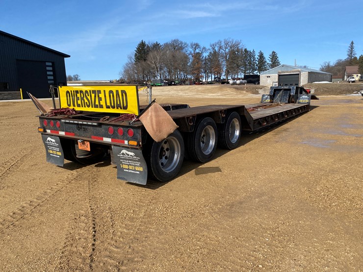 #1100-•-2010-witzco-rg-50-tri-axle-lowboy-semi-trailer-(has-wi-title)-(colfax,-wi)-image-7