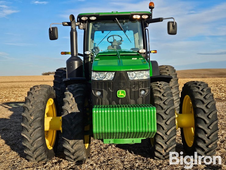 2013-john-deere-8285r-image-2
