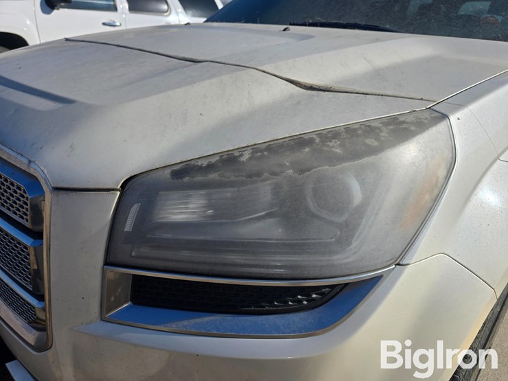 2013-gmc-acadia-denali-image-10