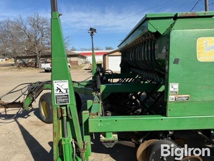 john-deere-1560-image-9