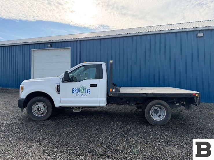 2019-ford-f350-image-4