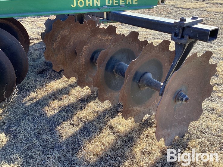 john-deere-620-image-12