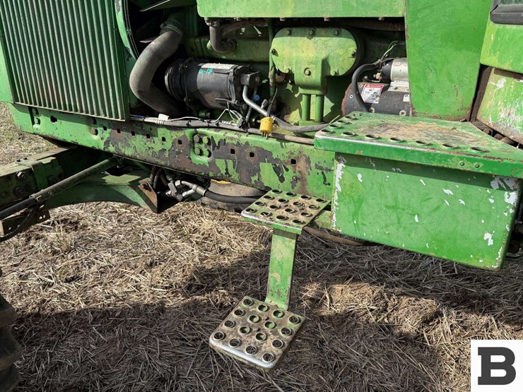 john-deere-4630-image-17