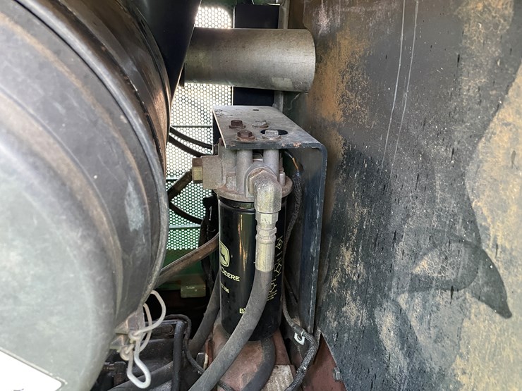 2005-deere-643j-image-28