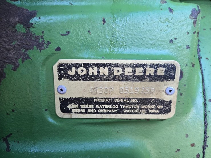 john-deere-4430-image-8