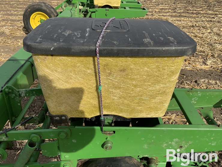 john-deere-37-image-13