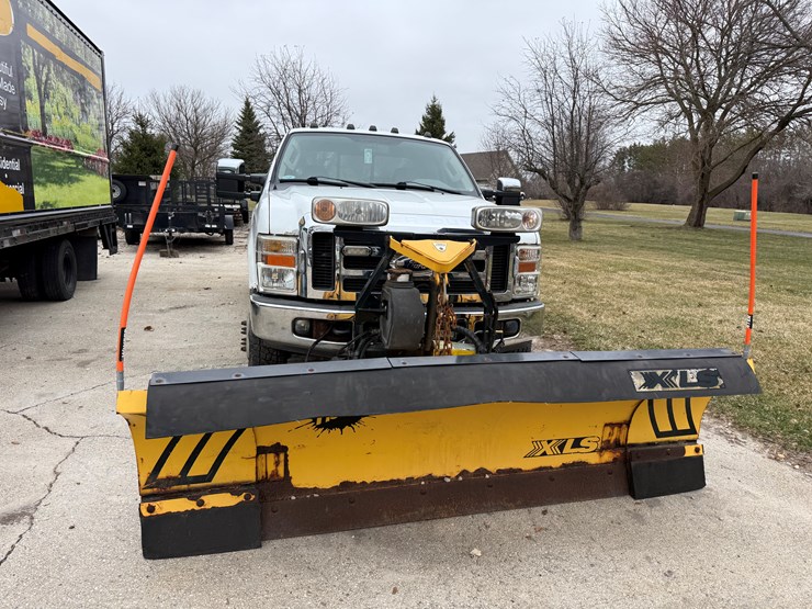 2010-ford-f350-image-2