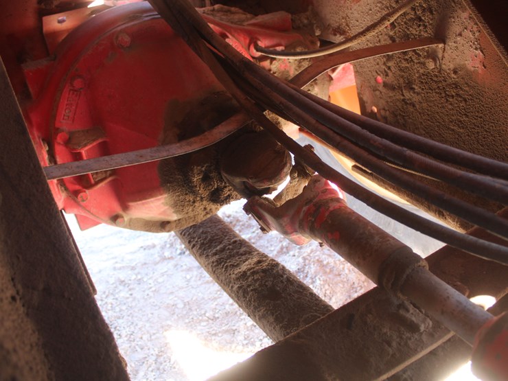 1980-versatile-875-image-59