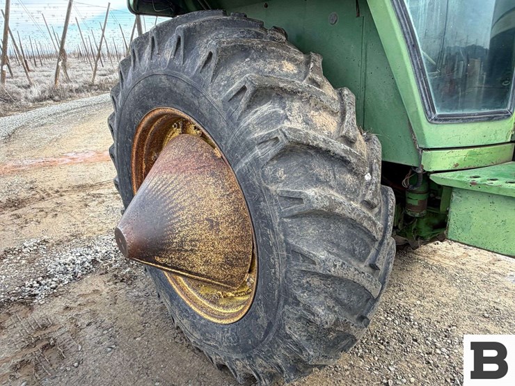 1976-john-deere-4430-image-27