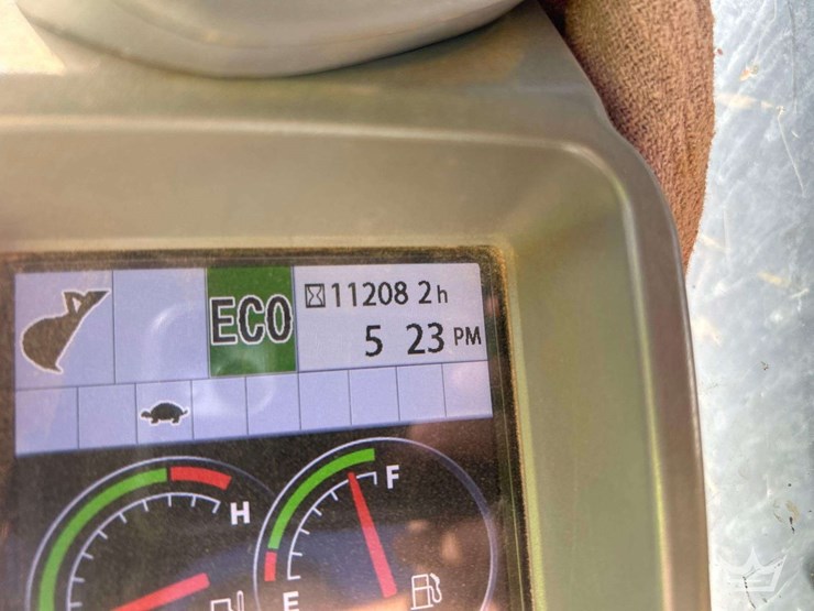 2016-john-deere-470g-hydraulic-excavator-image-8