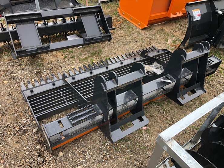 #86-•-78”-skid-steer-land-plane-image-2