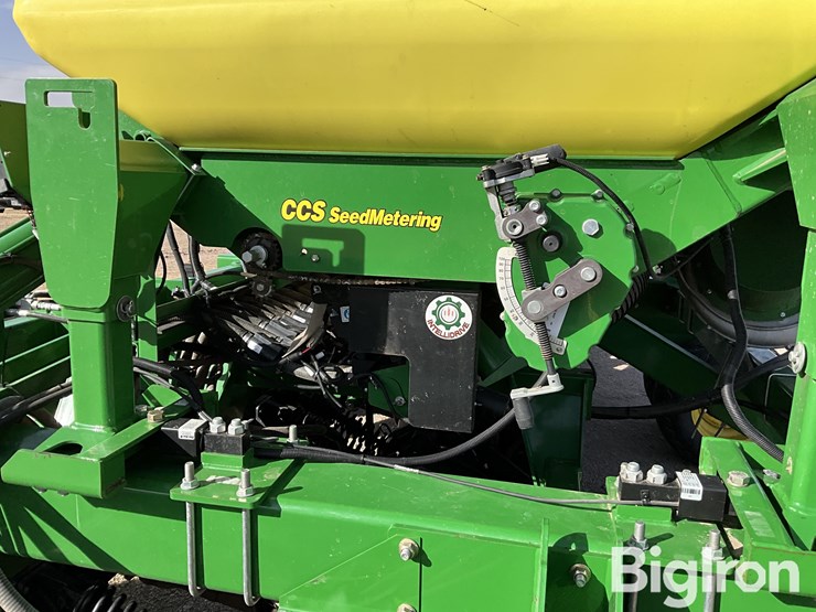 2016-john-deere-1990-image-20