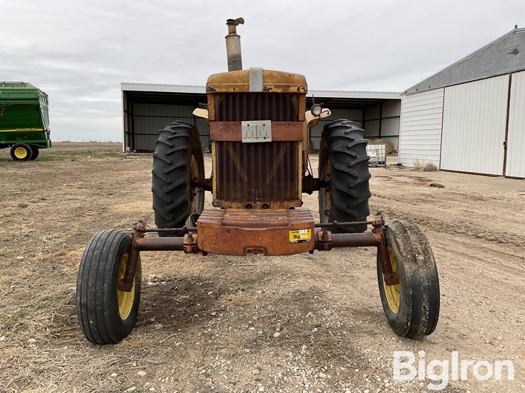 1964-minneapolis-moline-m602-image-2