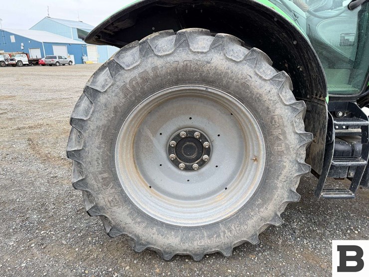 2022-deutz-fahr-6130-image-35