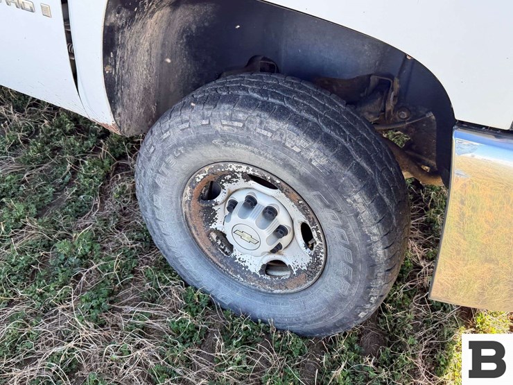 2005-chevrolet-silverado-2500-image-20