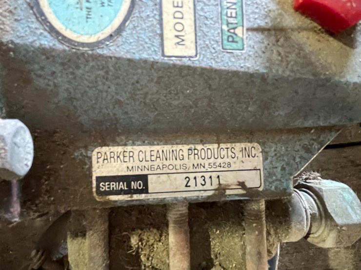 #7208-•-cat-pumps-electric-pressure-washer-image-14