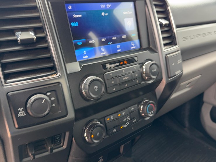 2022-ford-f250-image-20