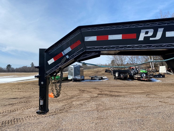 #1114-•-2019-pj-jy322-32'-flatbed-gooseneck-trailer-(has-wi-title)-(colfax,-wi)-image-15