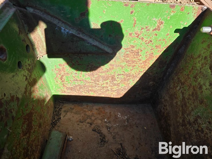 john-deere-4440-image-13