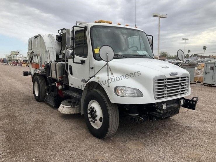 2012-tymco-600-image-4