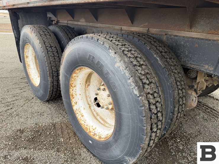 1991-ford-lnt9000-image-40