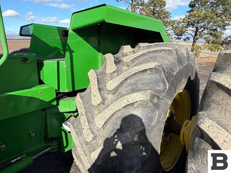 john-deere-8960-image-37