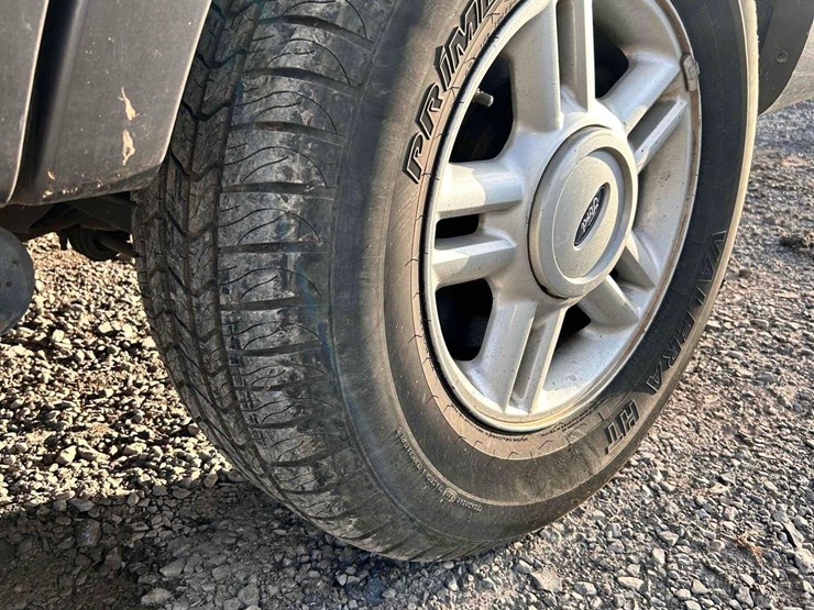 2004-ford-expedition-image-10