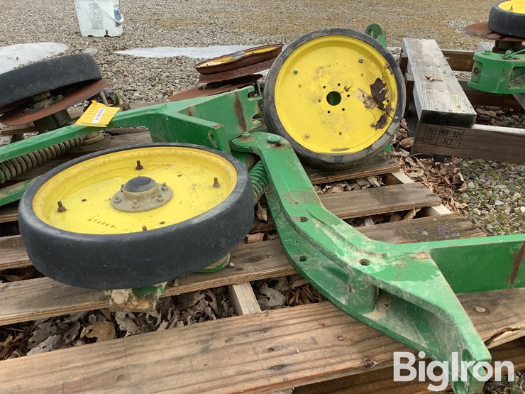 john-deere-1775-image-20