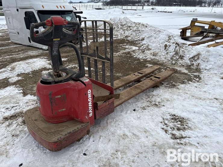 raymond-8400-image-5