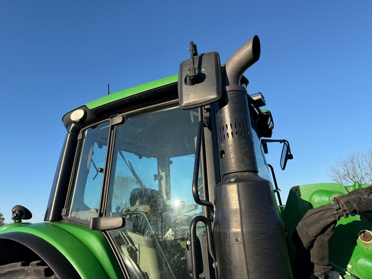 2017-john-deere-6120m-image-48