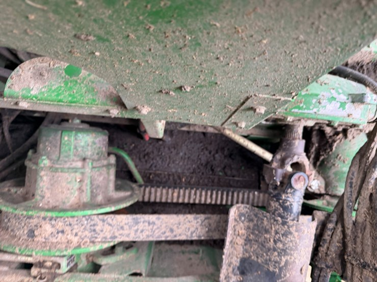 2009-john-deere-9670-sts-image-81