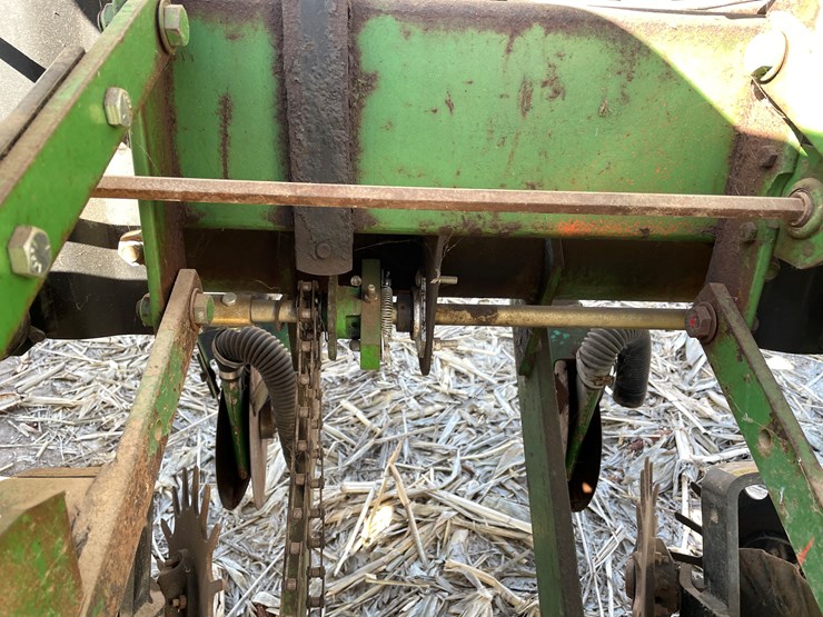 john-deere-7000-image-25