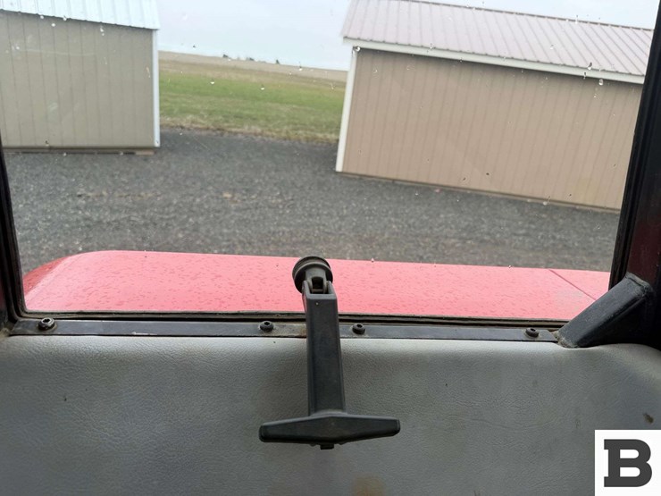 1996-case-ih-5240-image-59