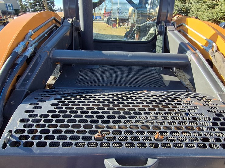 2011-case-sv250-image-5