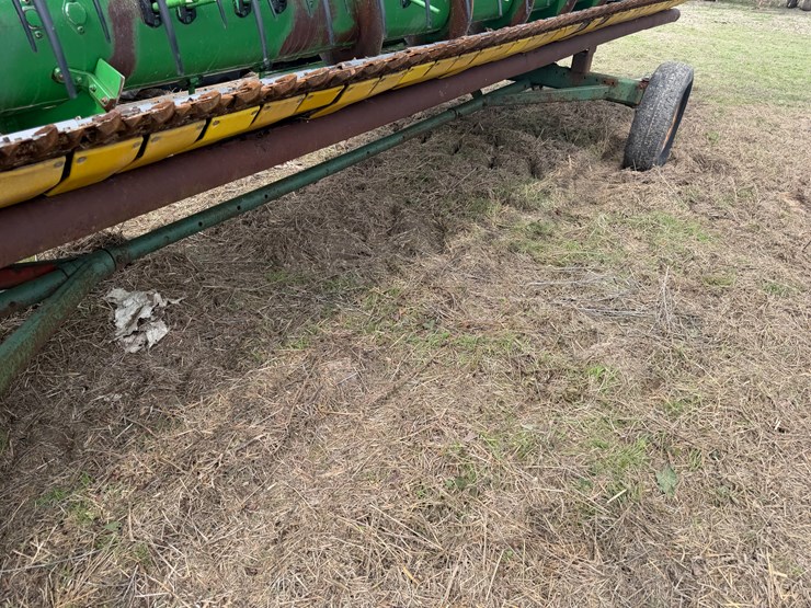 #41243-•-30'-header-trailer-image-16