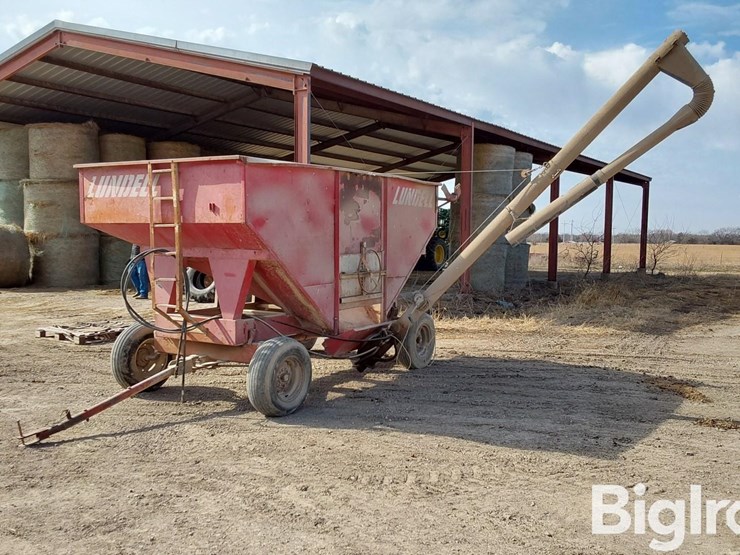 lundell-1290-image-1