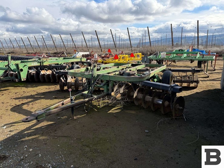 john-deere-455-image-32