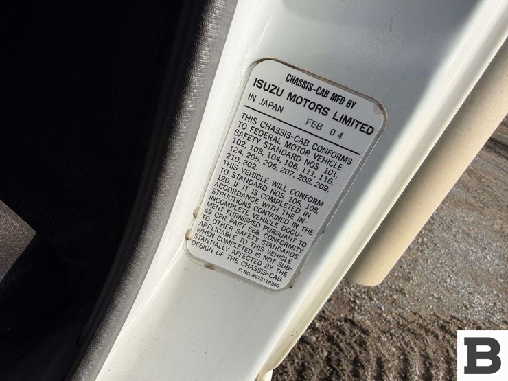 2005-isuzu-npr-image-43