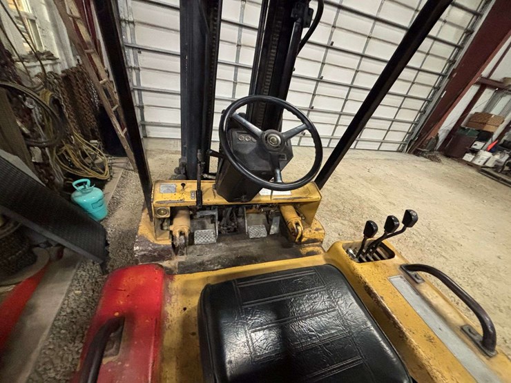 caterpillar-v50d-image-16