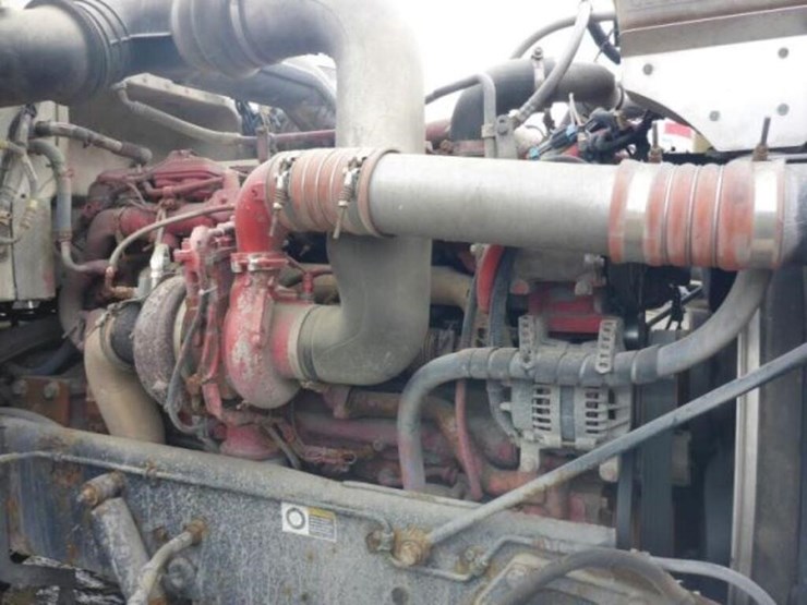 2015-peterbilt-367-image-22