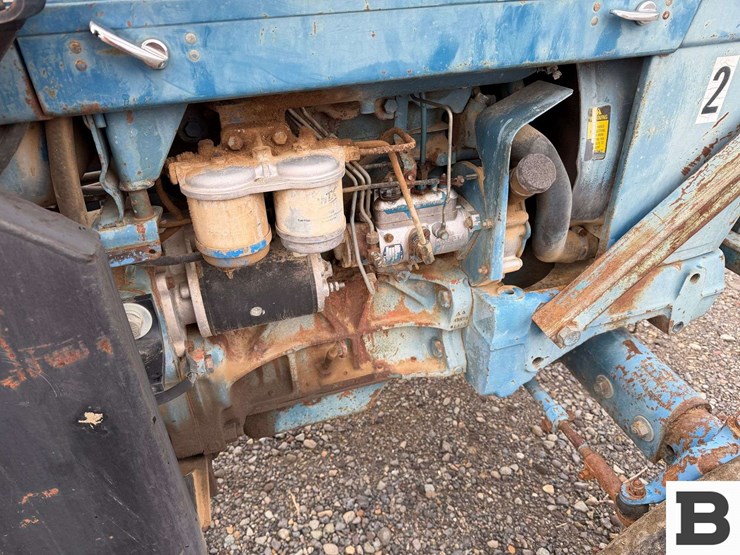 1980-ford-4600-image-23