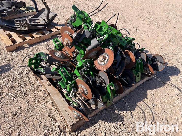 john-deere-db80-image-3