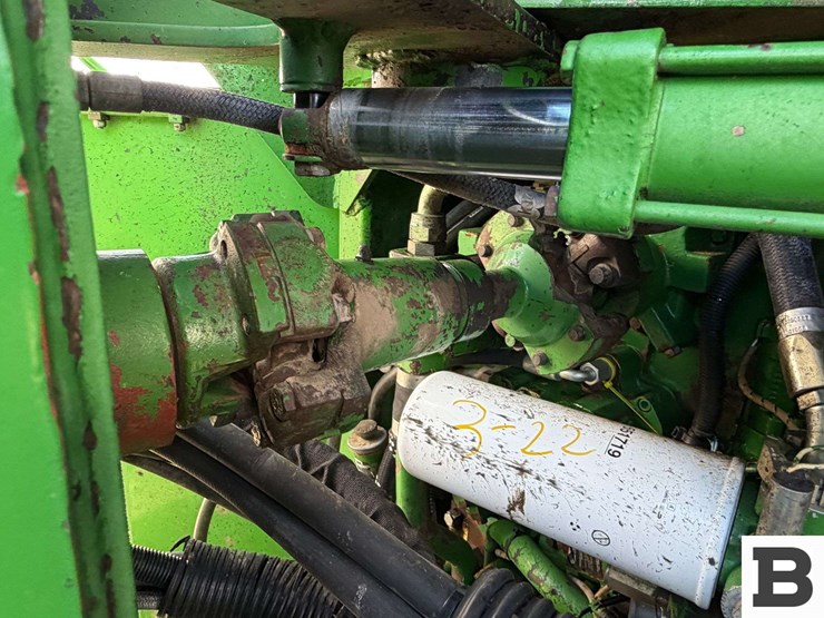 john-deere-8960-image-66