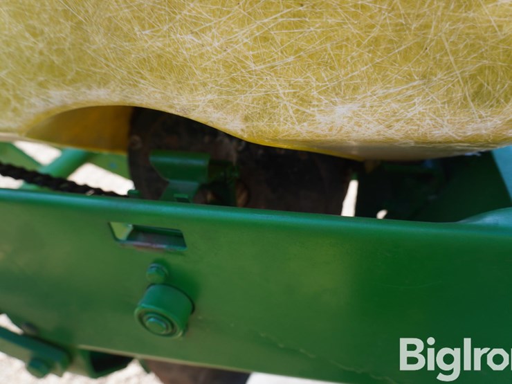 john-deere-7000-image-13