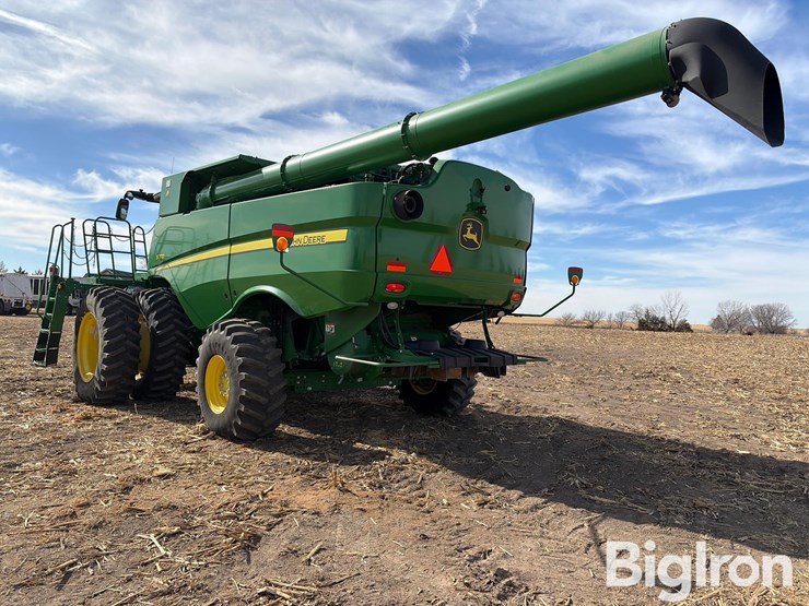 2021-john-deere-s770-image-7