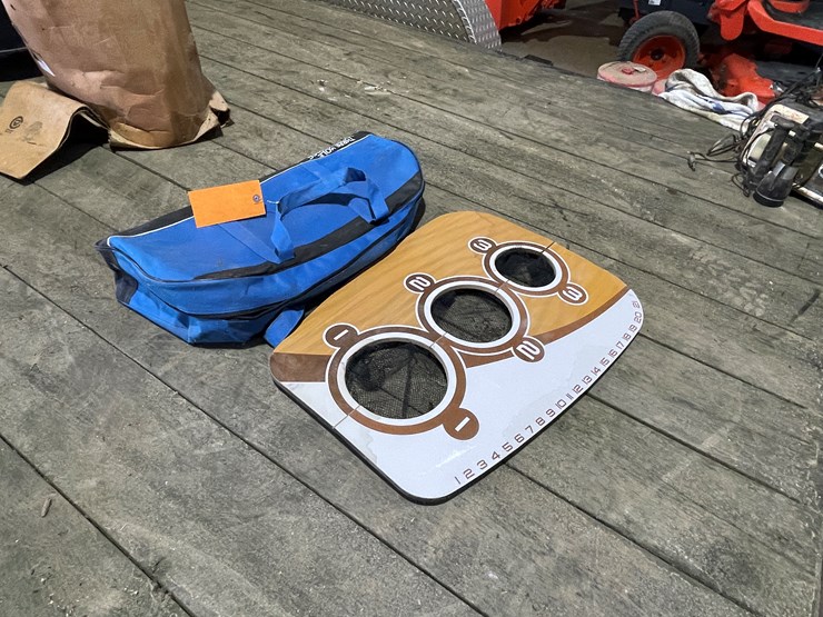 #7228-•-3-hole-bean-bag-toss-game-image-1