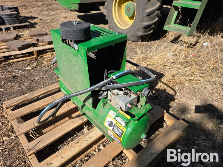 john-deere-1775nt-image-7