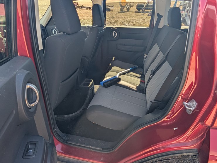 2007-dodge-nitro-image-11