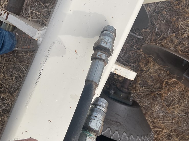 patriot-pivot-track-closer-image-10